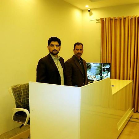 Hayat Grand Guest House Islamabad Zewnętrze zdjęcie