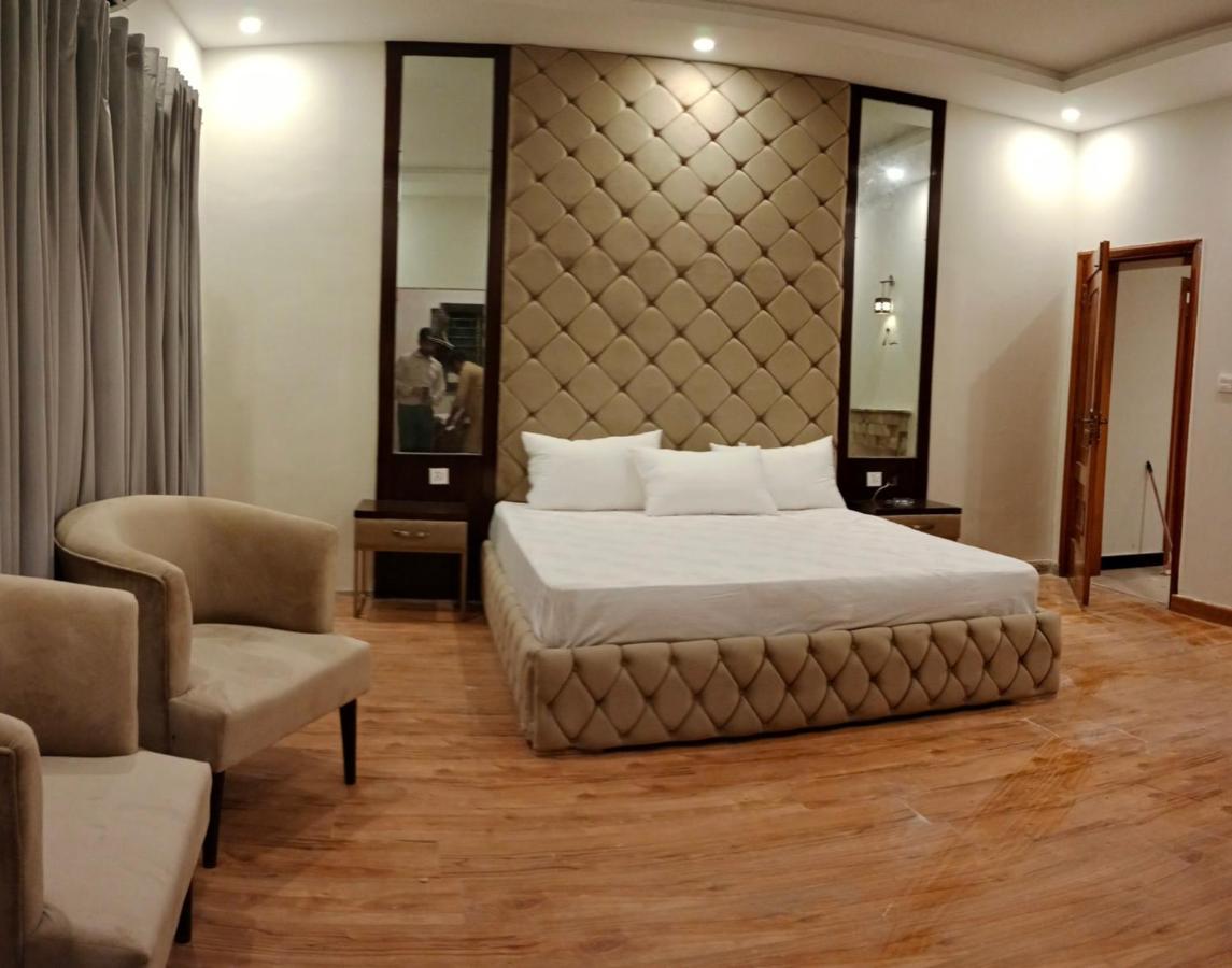 Hayat Grand Guest House Islamabad Zewnętrze zdjęcie
