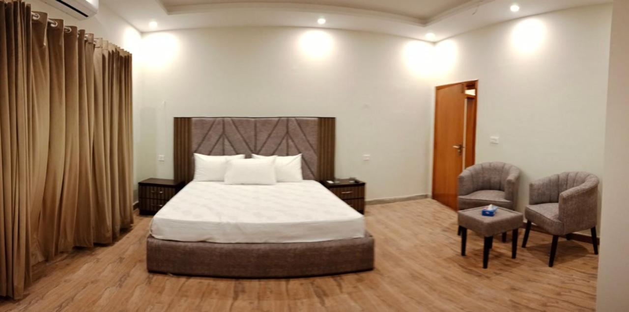 Hayat Grand Guest House Islamabad Zewnętrze zdjęcie