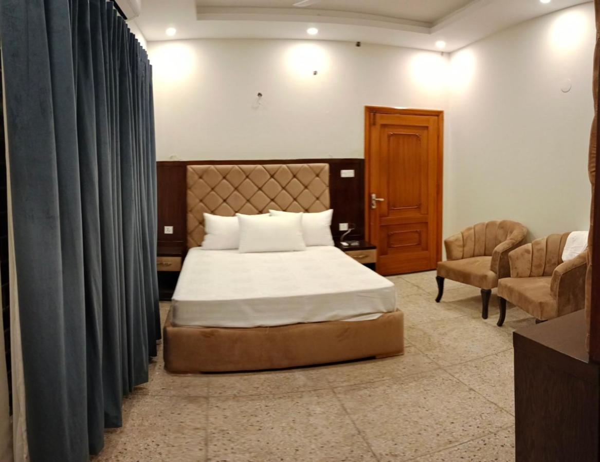 Hayat Grand Guest House Islamabad Zewnętrze zdjęcie