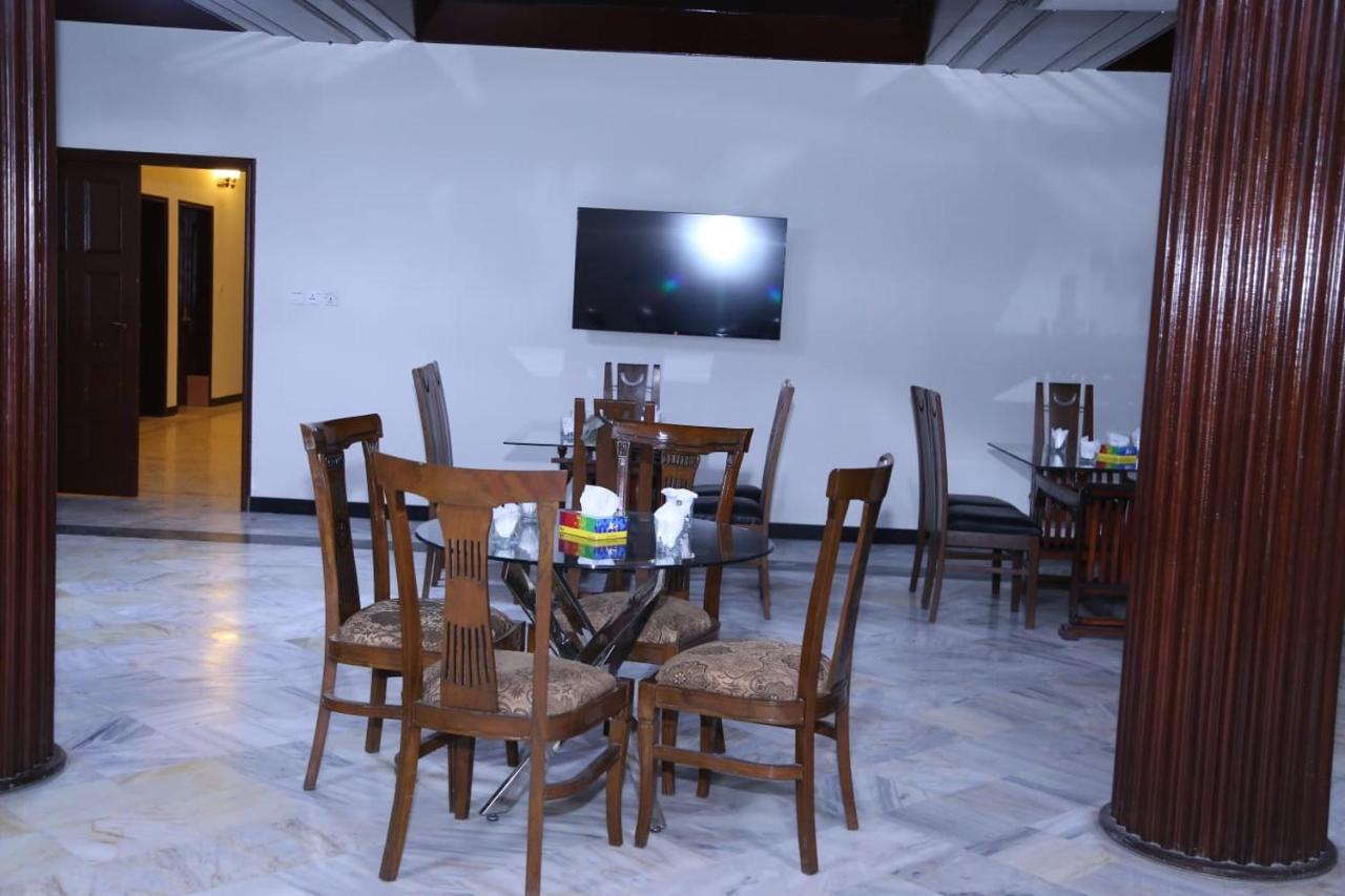 Hayat Grand Guest House Islamabad Zewnętrze zdjęcie