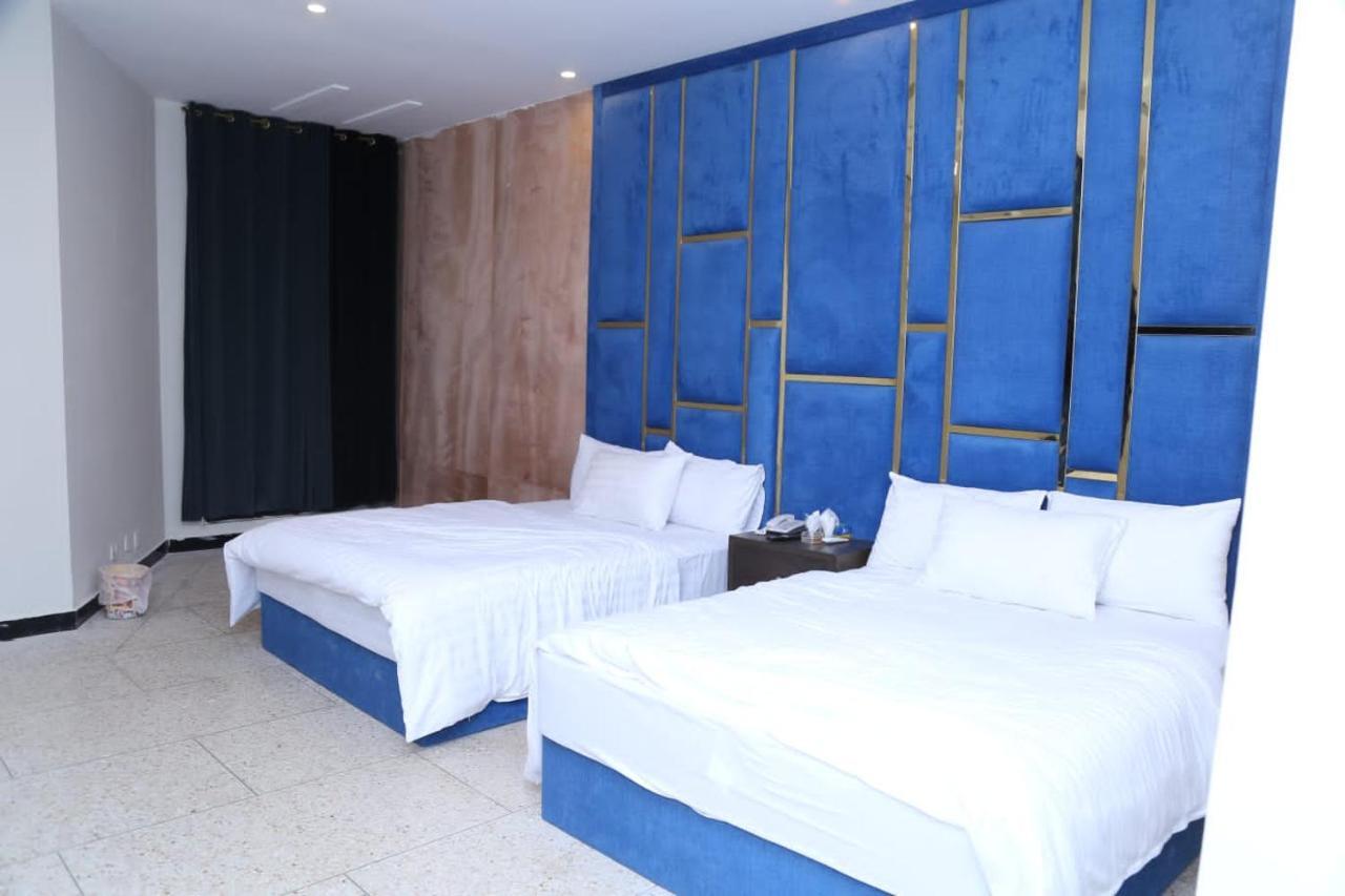 Hayat Grand Guest House Islamabad Zewnętrze zdjęcie