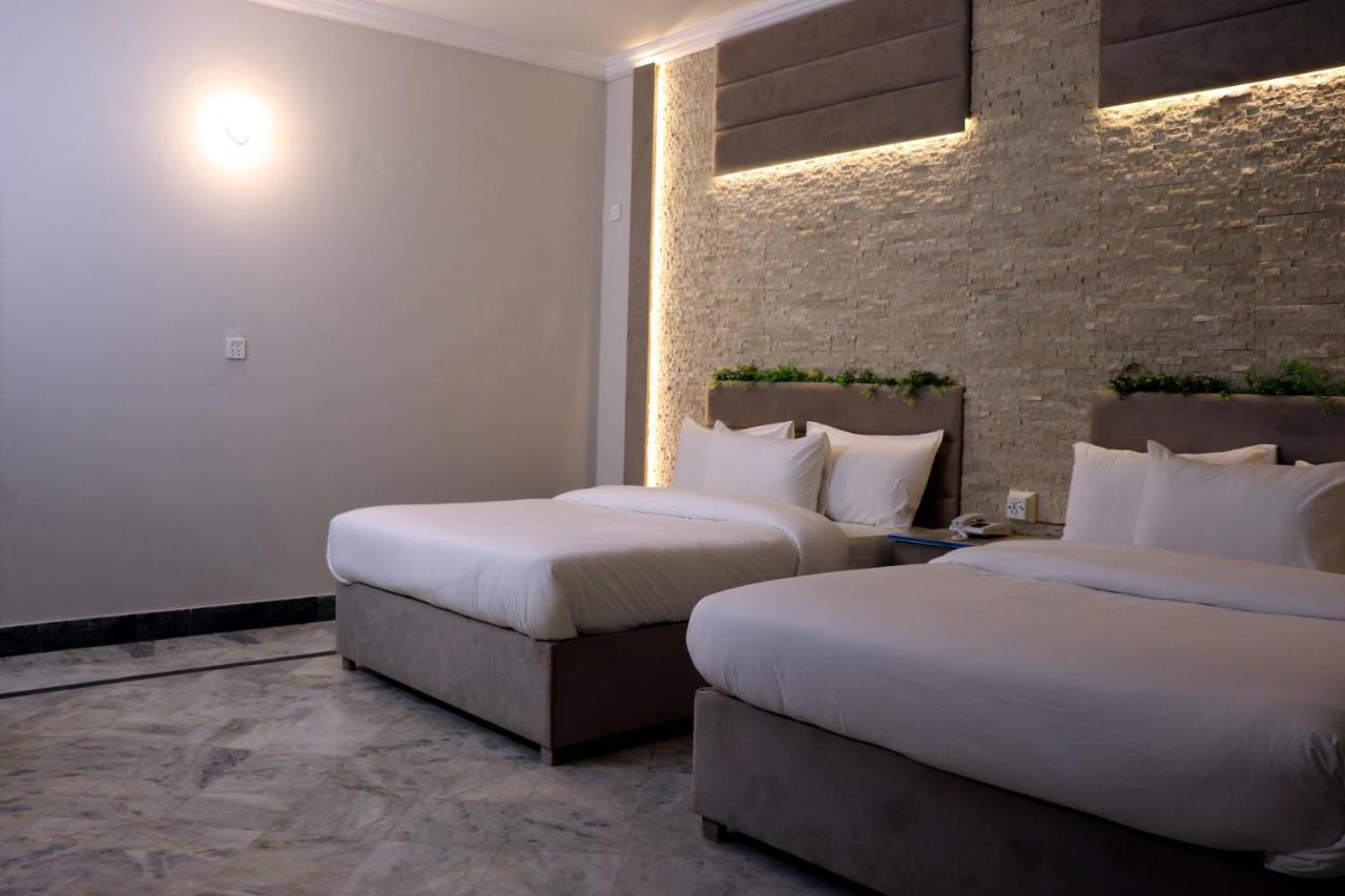 Hayat Grand Guest House Islamabad Zewnętrze zdjęcie