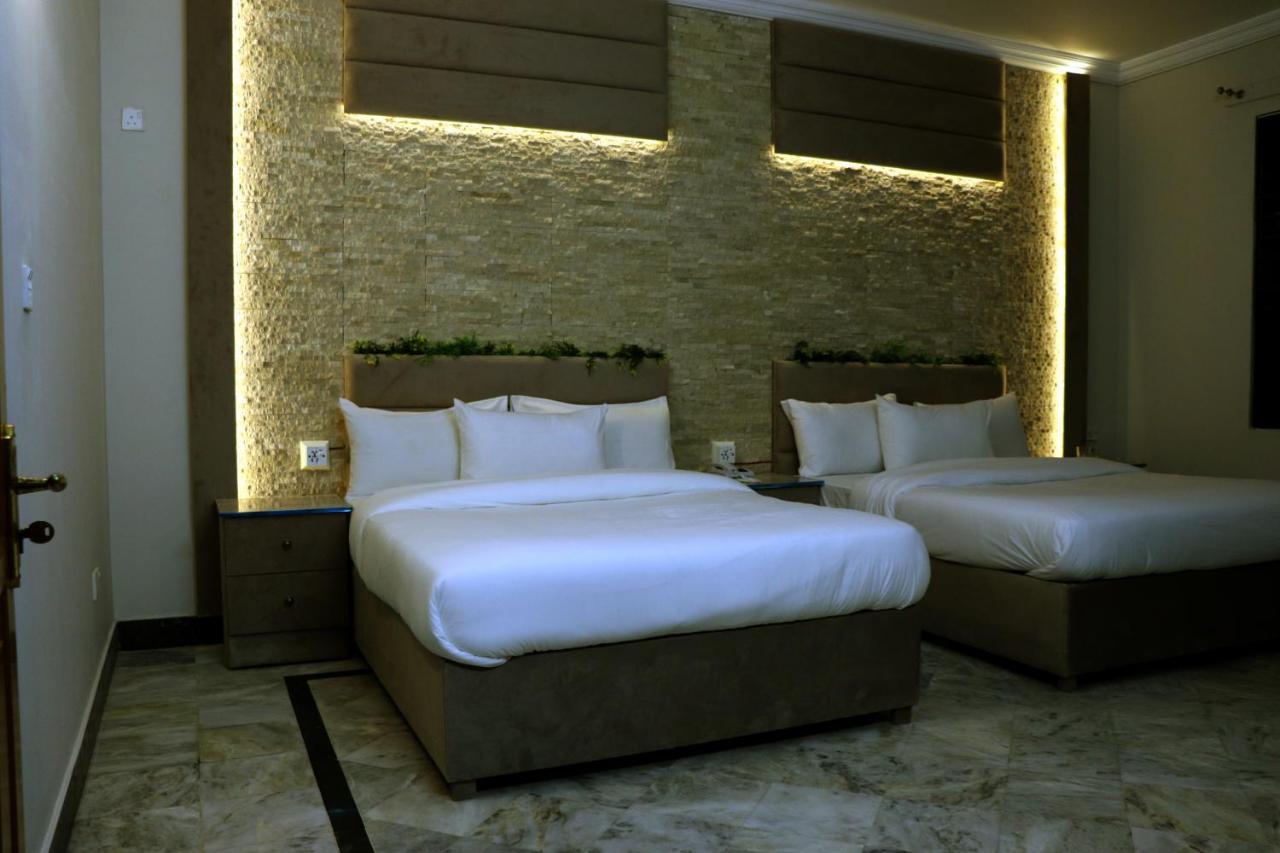 Hayat Grand Guest House Islamabad Zewnętrze zdjęcie